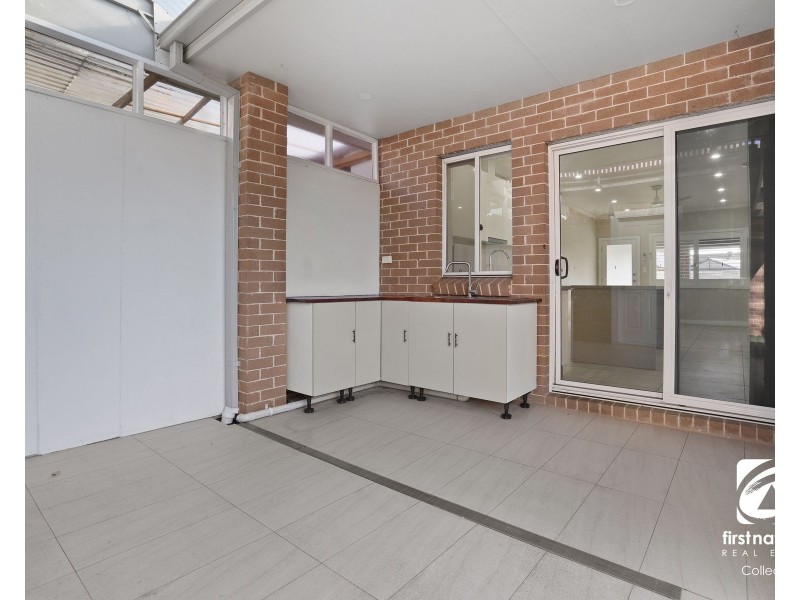 11a Rutherglen Drive, St Andrews NSW 2566