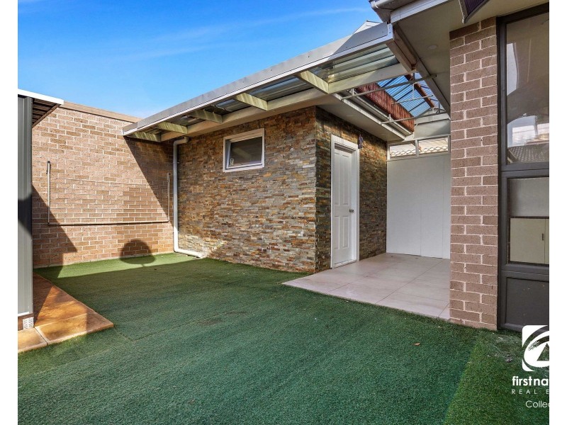 11a Rutherglen Drive, St Andrews NSW 2566