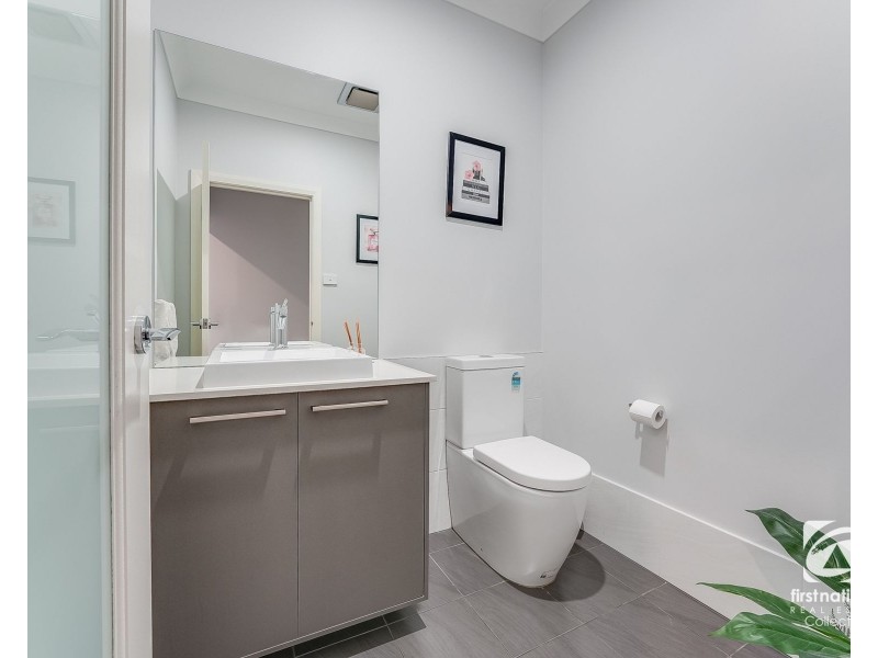 5 Castlemaine Circuit, Harrington Park NSW 2567