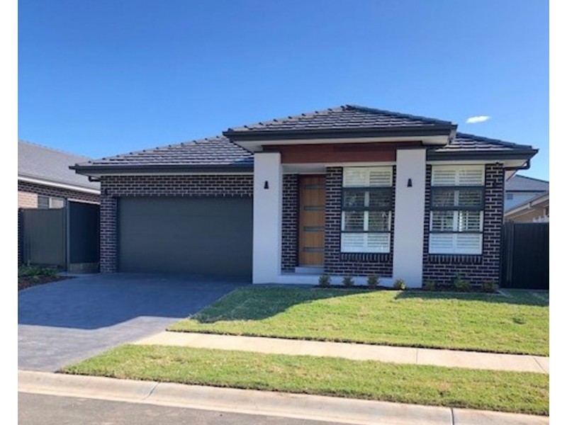 49 Bergin Circuit, Leppington NSW 2179