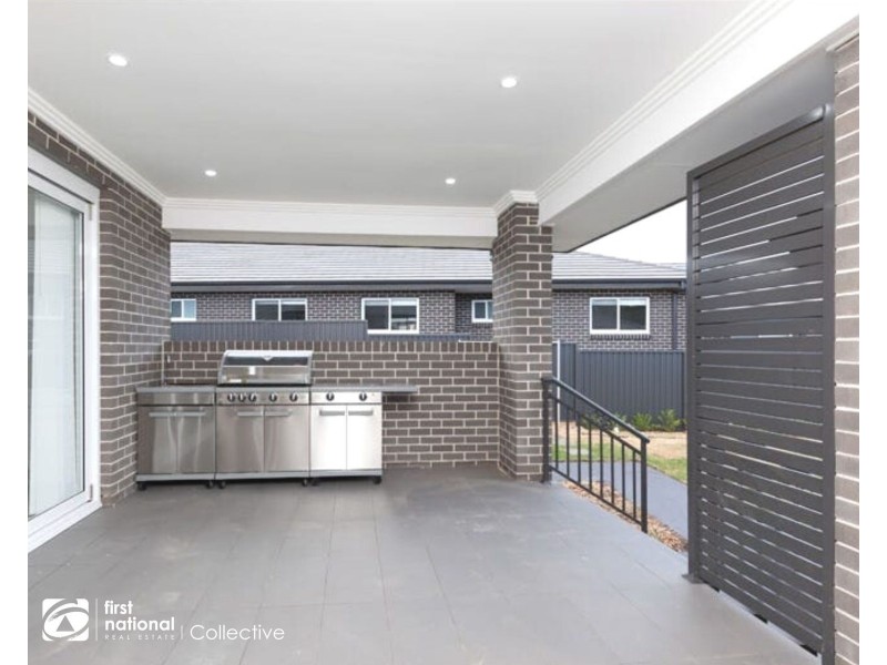 35 Chamberlain Way (Harrington Grove), Harrington Park NSW 2567