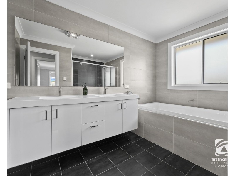6 Colt Court (Grove Estate), Harrington Park NSW 2567