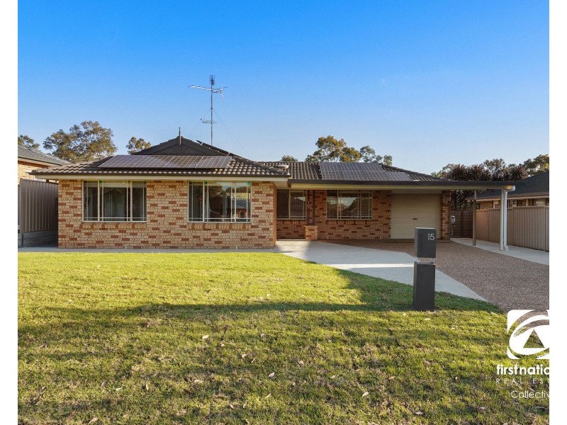 15 Todd Place, Mount Annan NSW 2567