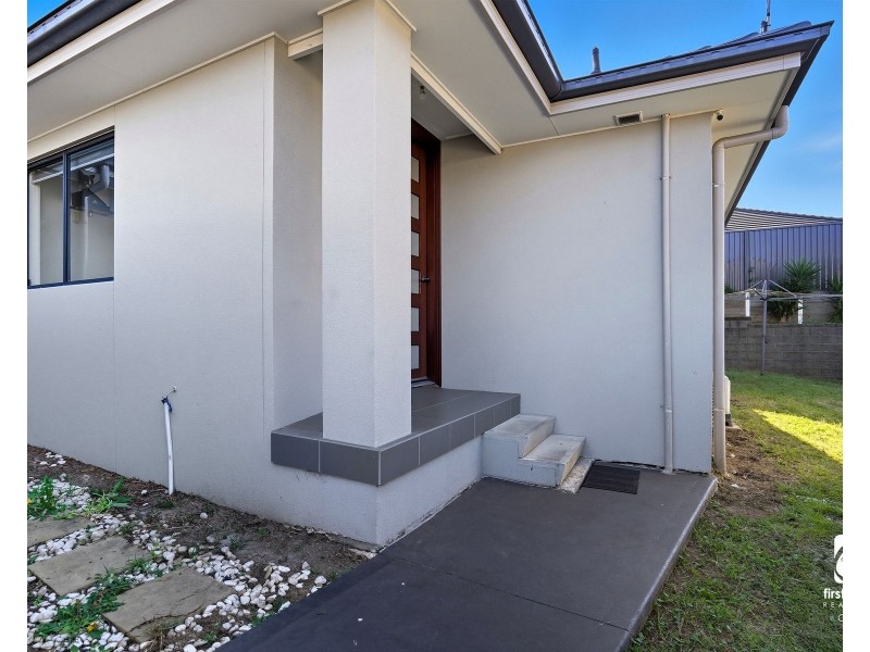4 Curie Road, Campbelltown NSW 2560