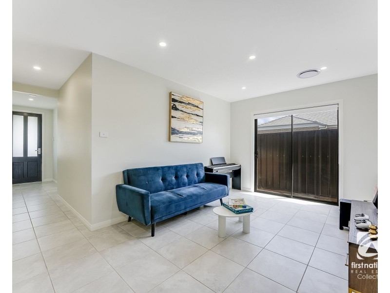 4 Burke Street, Oran Park NSW 2570
