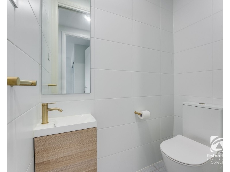 4 Burke Street, Oran Park NSW 2570