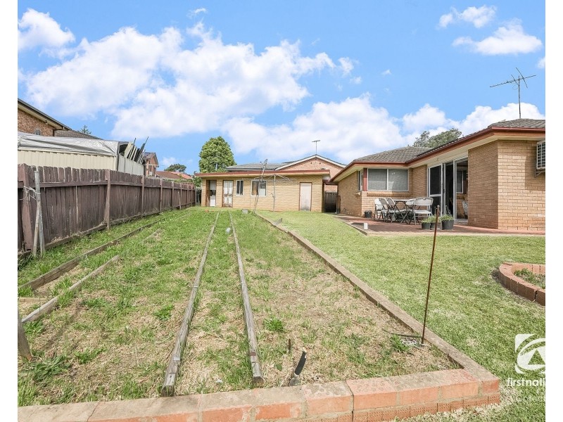 1 Hillend Place, Wakeley NSW 2176