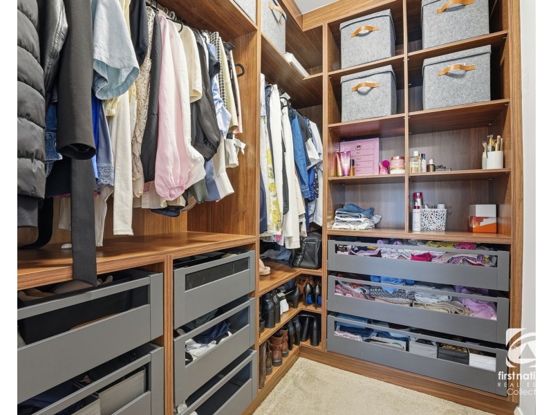 16a Coach Crescent, Currans Hill NSW 2567