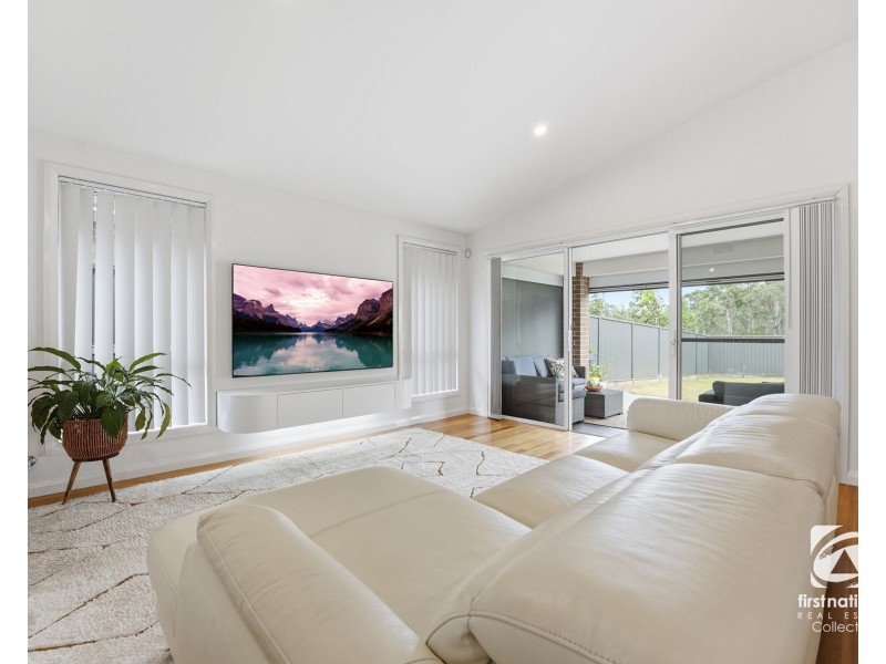 16a Coach Crescent, Currans Hill NSW 2567