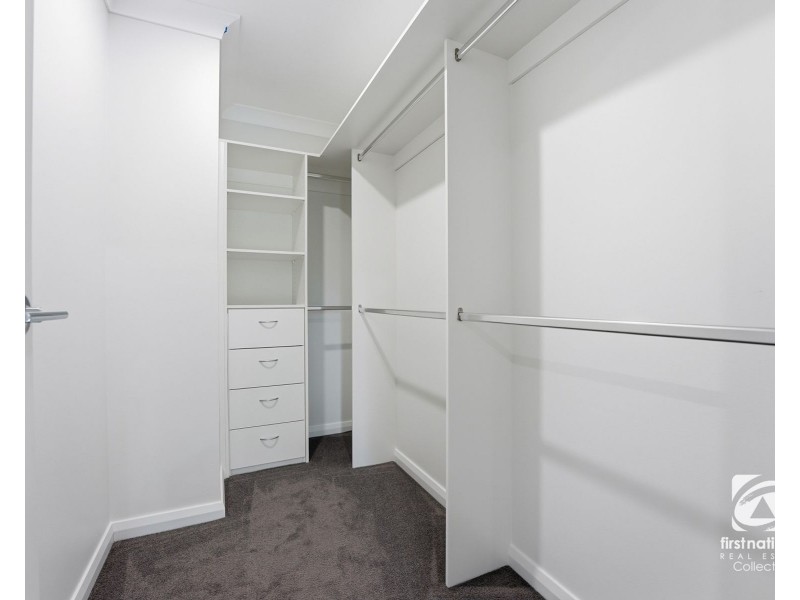 25 Camden Acres Drive, Elderslie NSW 2570