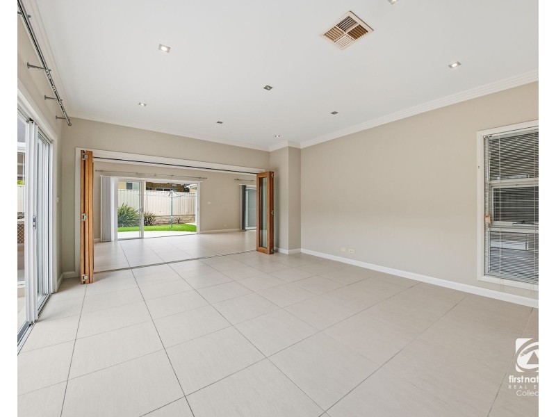299 Mount Annan Drive, Mount Annan NSW 2567
