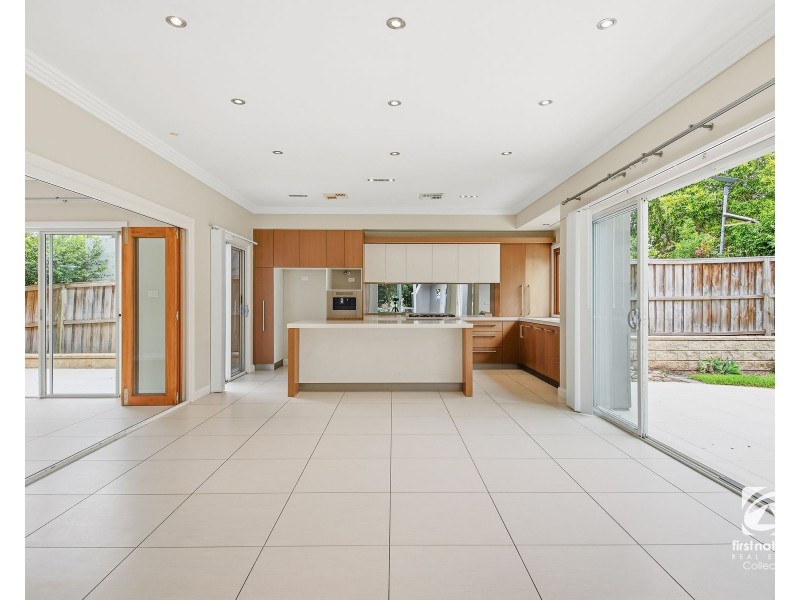 299 Mount Annan Drive, Mount Annan NSW 2567
