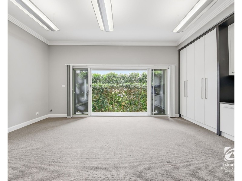299 Mount Annan Drive, Mount Annan NSW 2567