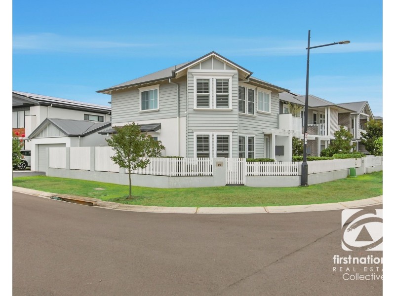 15 Garnsey Way, Oran Park NSW 2570