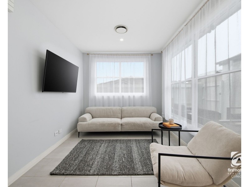 15 Garnsey Way, Oran Park NSW 2570