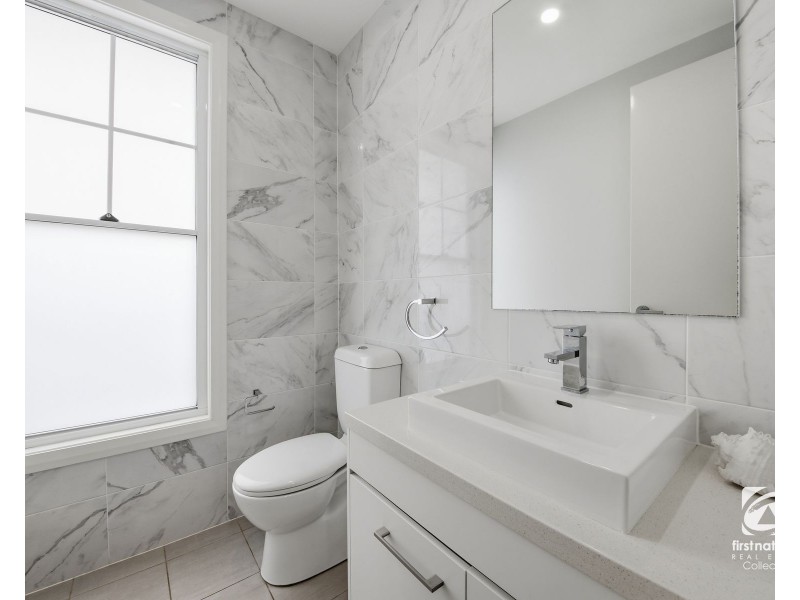 15 Garnsey Way, Oran Park NSW 2570