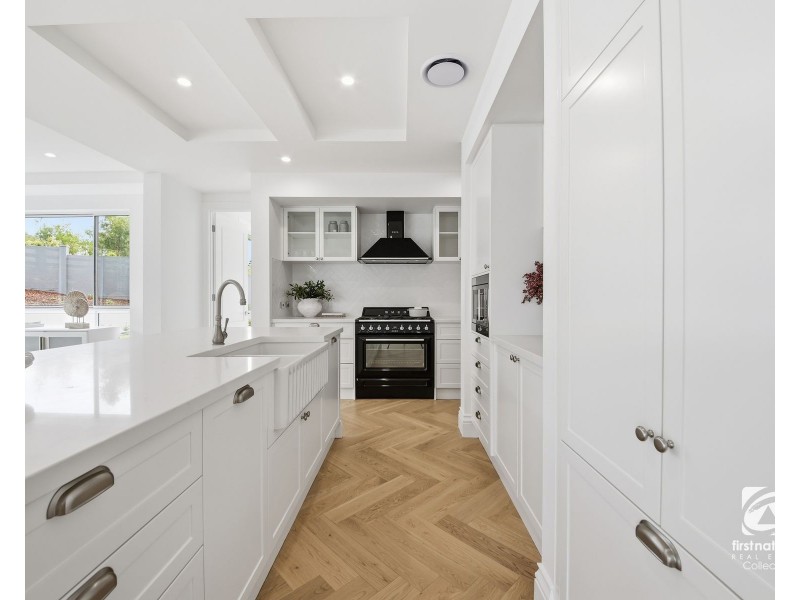 4 Abercrombie Place, Harrington Park NSW 2567