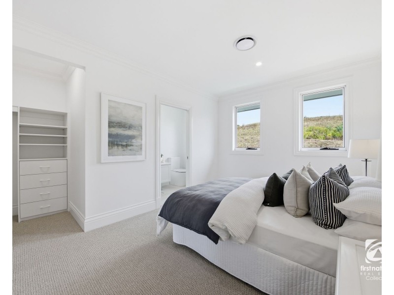 4 Abercrombie Place, Harrington Park NSW 2567