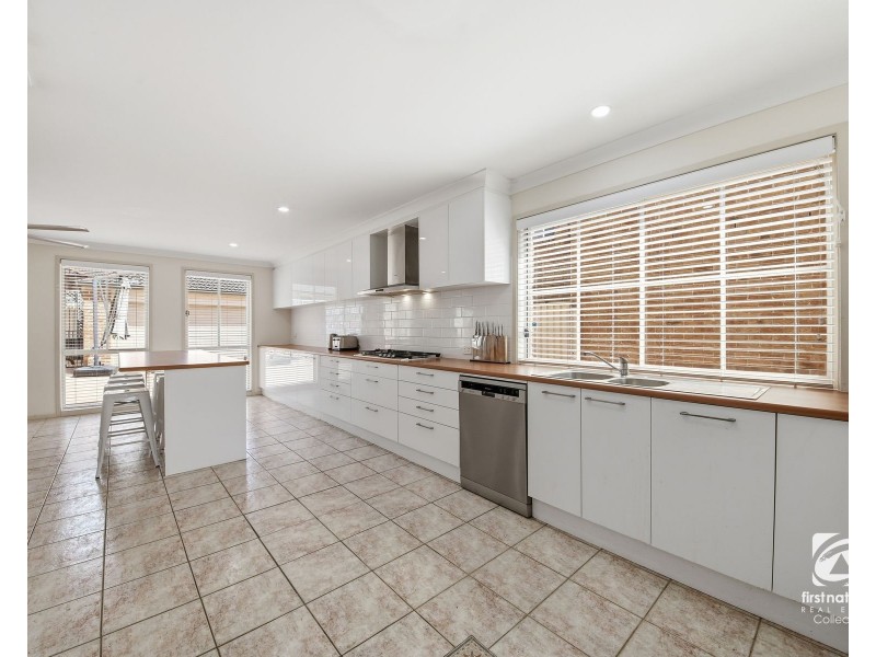 5 Nardoo Way, Mount Annan NSW 2567