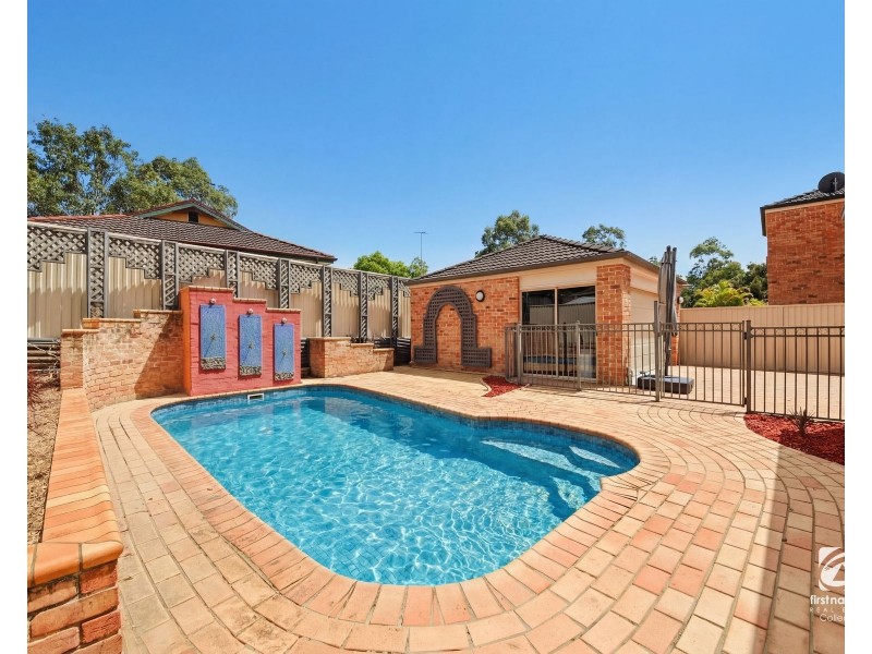 5 Nardoo Way, Mount Annan NSW 2567