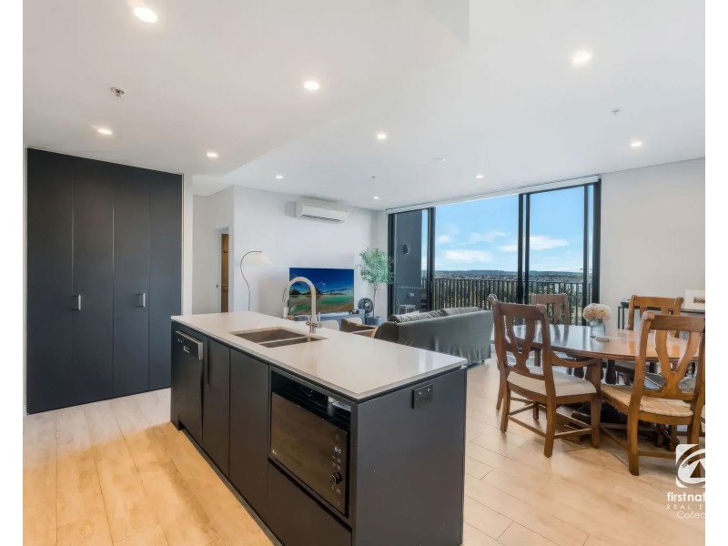 710/4 Henderson Road, Edmondson Park NSW 2174