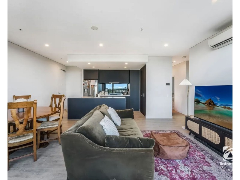 710/4 Henderson Road, Edmondson Park NSW 2174