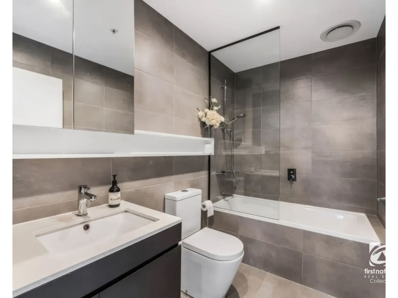 710/4 Henderson Road, Edmondson Park NSW 2174