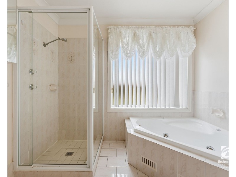 5 Alligator Place, Kearns NSW 2558