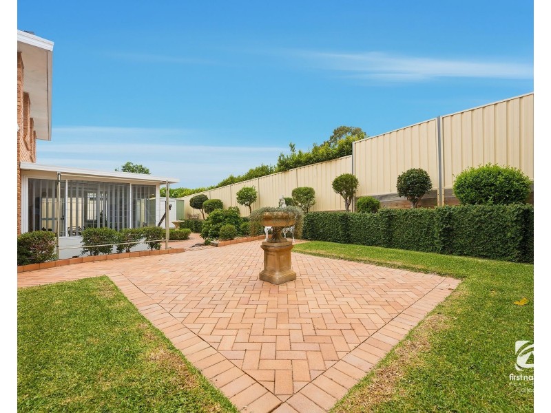 5 Alligator Place, Kearns NSW 2558