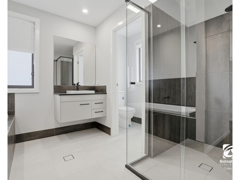 71 Spring Farm Drive, Spring Farm NSW 2570