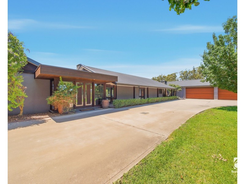 700 Cut Hill Road, Cobbitty NSW 2570