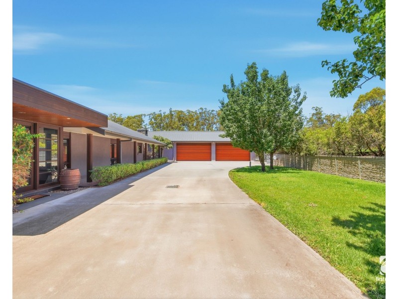 700 Cut Hill Road, Cobbitty NSW 2570