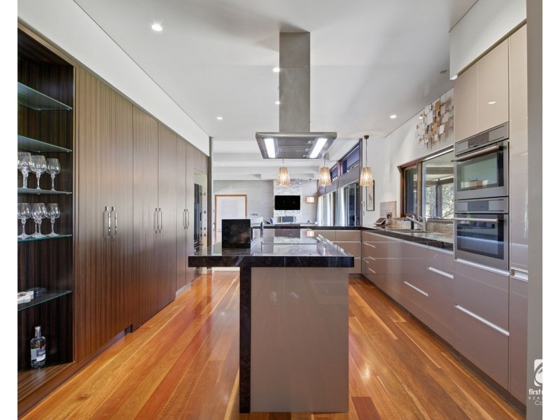 700 Cut Hill Road, Cobbitty NSW 2570