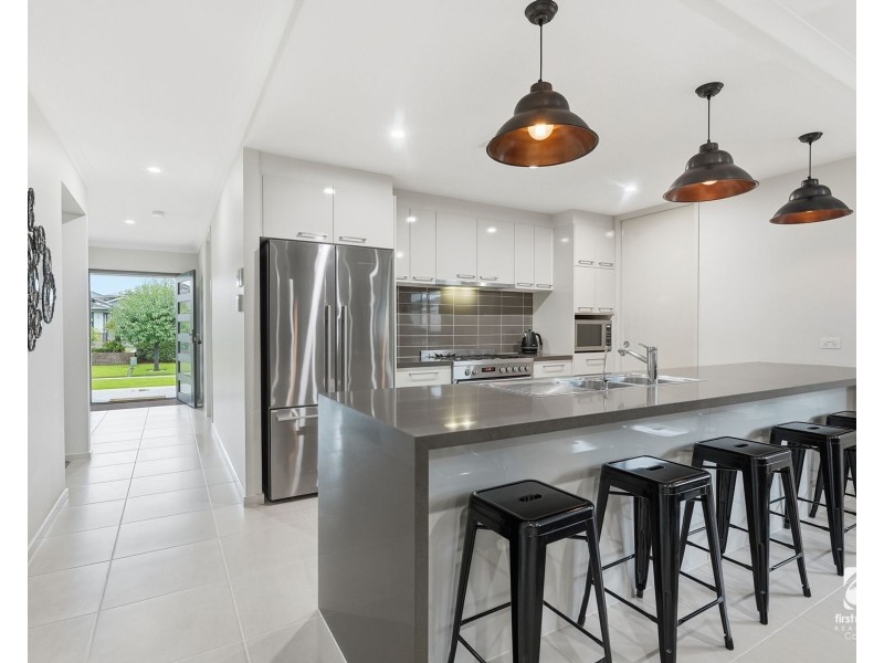 4 Whitten Parade, Harrington Park NSW 2567