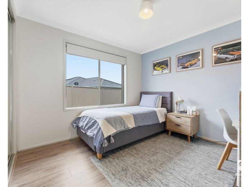 4 Whitten Parade, Harrington Park NSW 2567