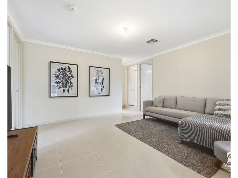 4 Whitten Parade, Harrington Park NSW 2567