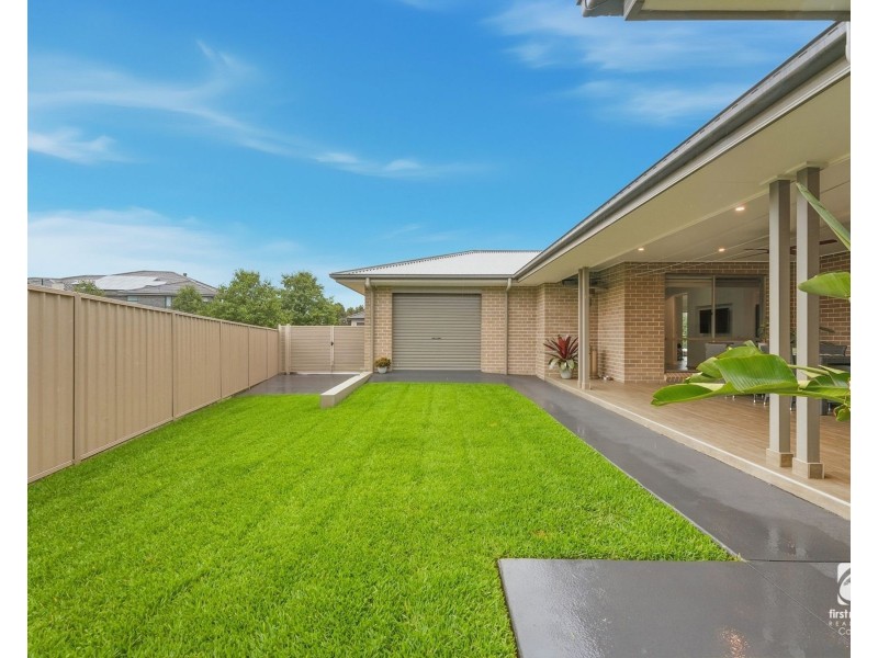 4 Whitten Parade, Harrington Park NSW 2567