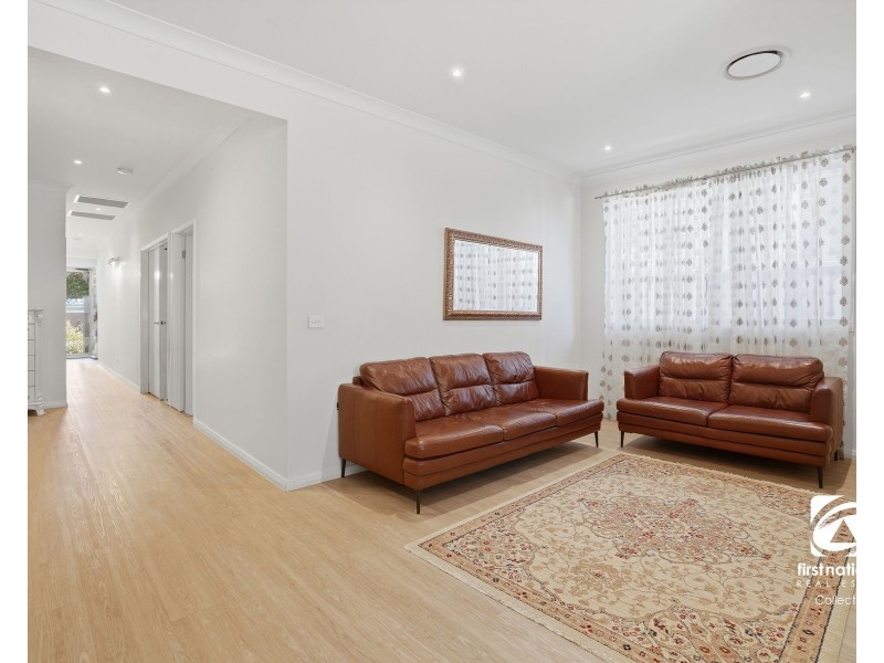 14 Fleece Loop, Oran Park NSW 2570