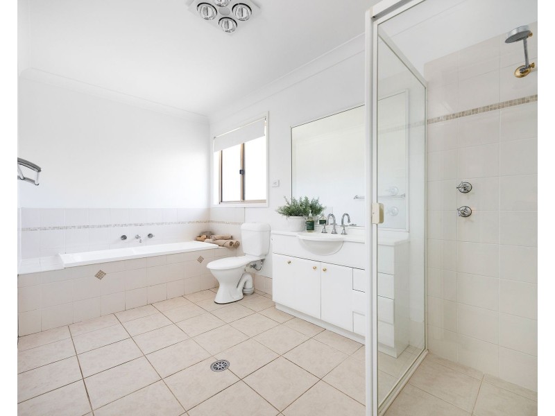 8 Royal George Drive, Harrington Park NSW 2567