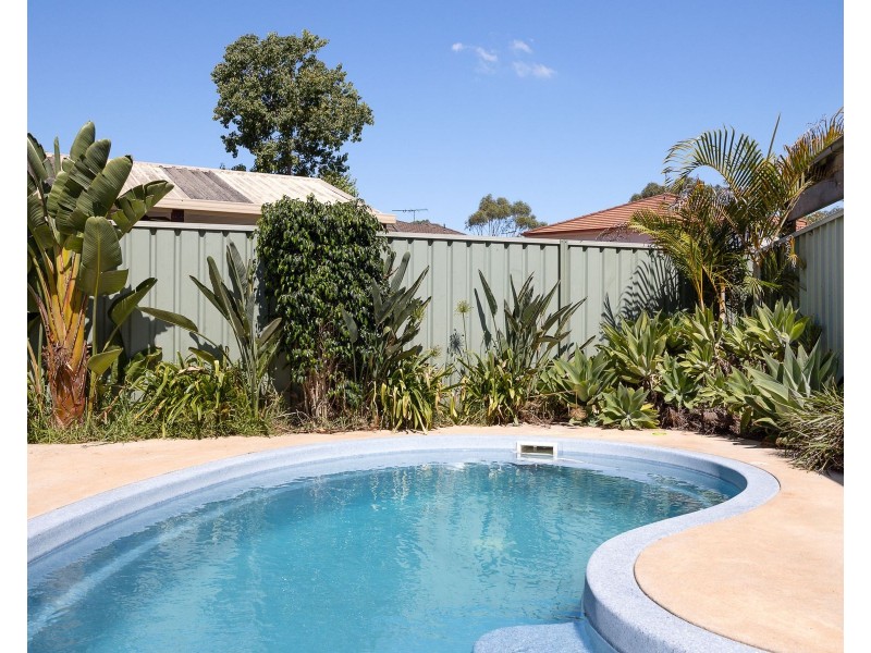 8 Royal George Drive, Harrington Park NSW 2567