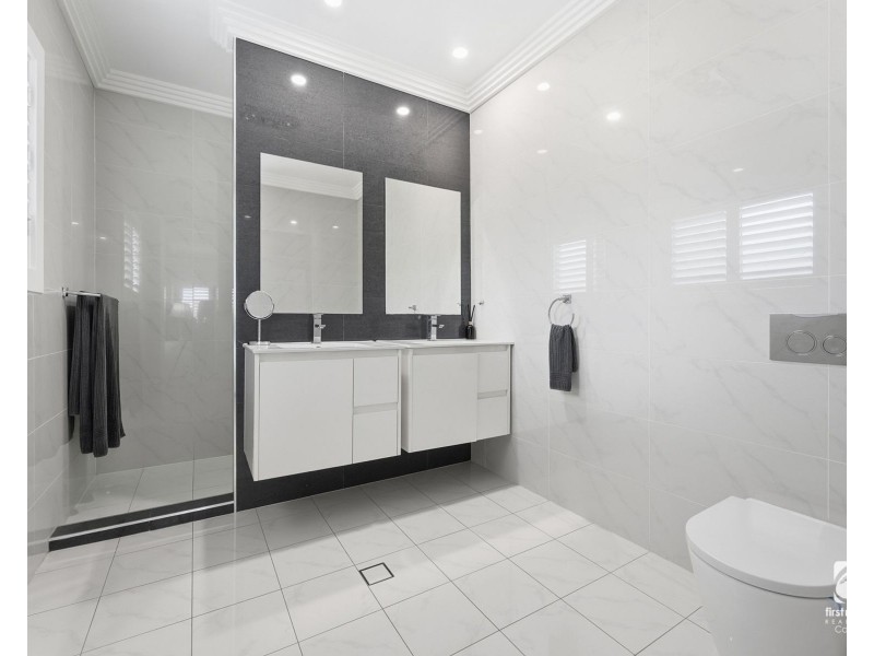 8 Sorell Way, Harrington Park NSW 2567