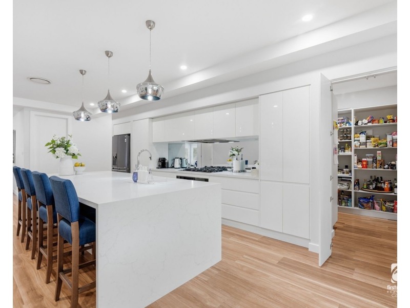 8 Sorell Way, Harrington Park NSW 2567