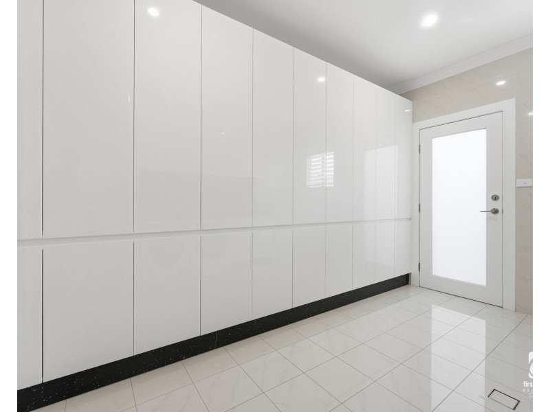 8 Sorell Way, Harrington Park NSW 2567