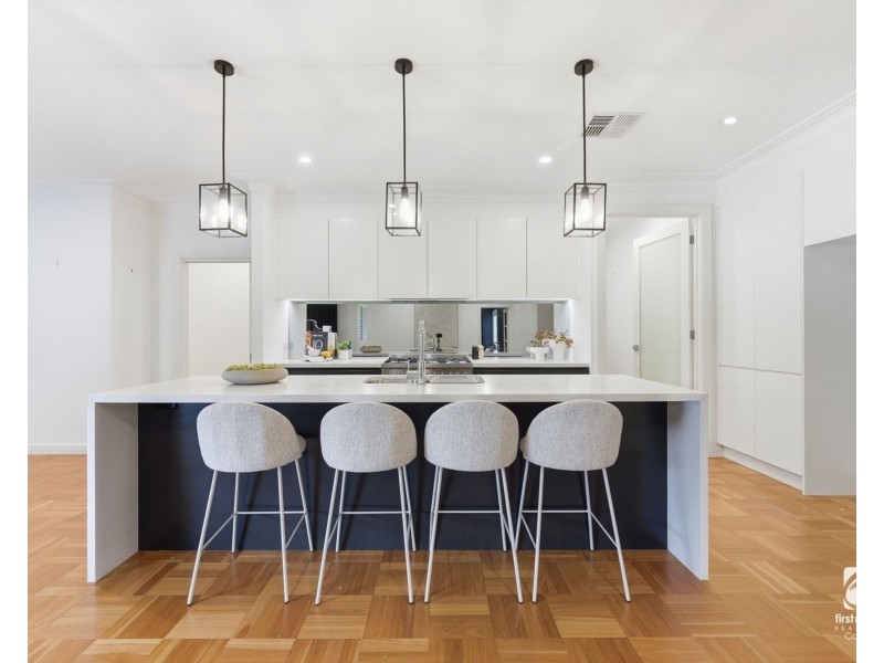 14 Jenolan Circuit, Harrington Park NSW 2567