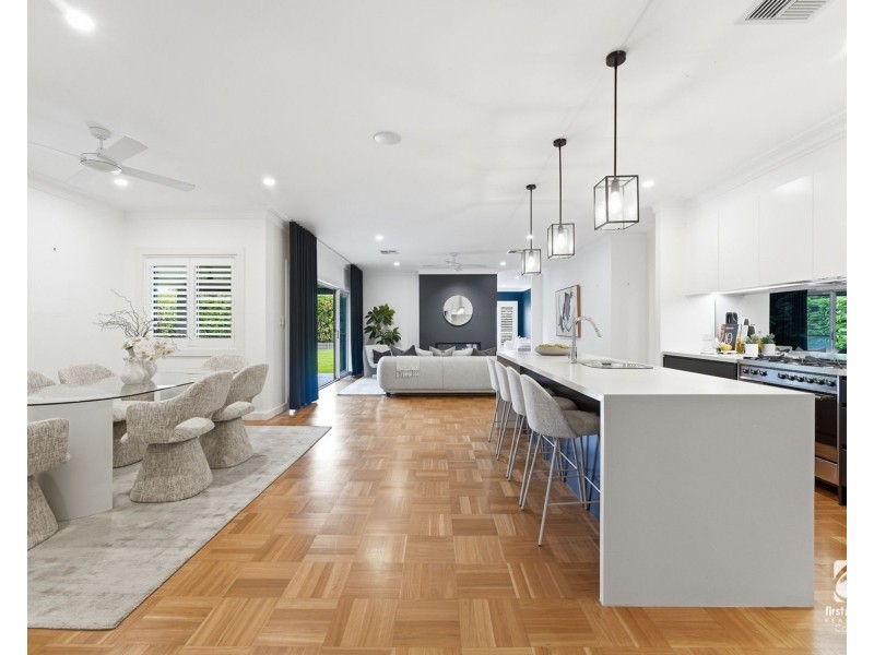 14 Jenolan Circuit, Harrington Park NSW 2567