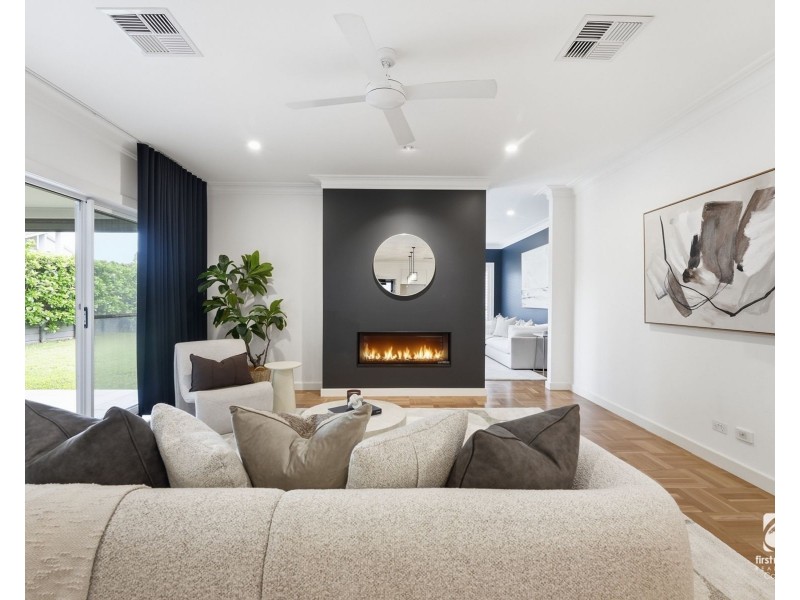 14 Jenolan Circuit, Harrington Park NSW 2567