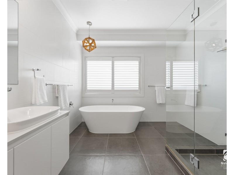 14 Jenolan Circuit, Harrington Park NSW 2567