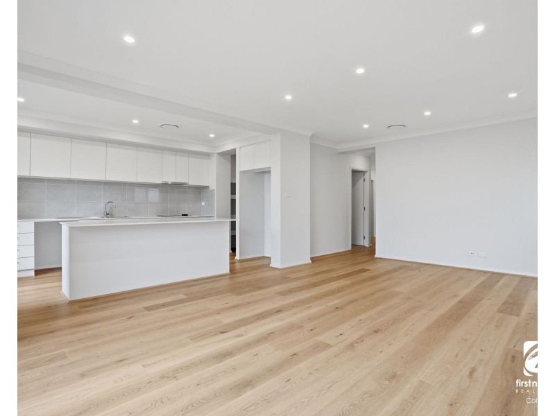 4 Creek Way, Cobbitty NSW 2570