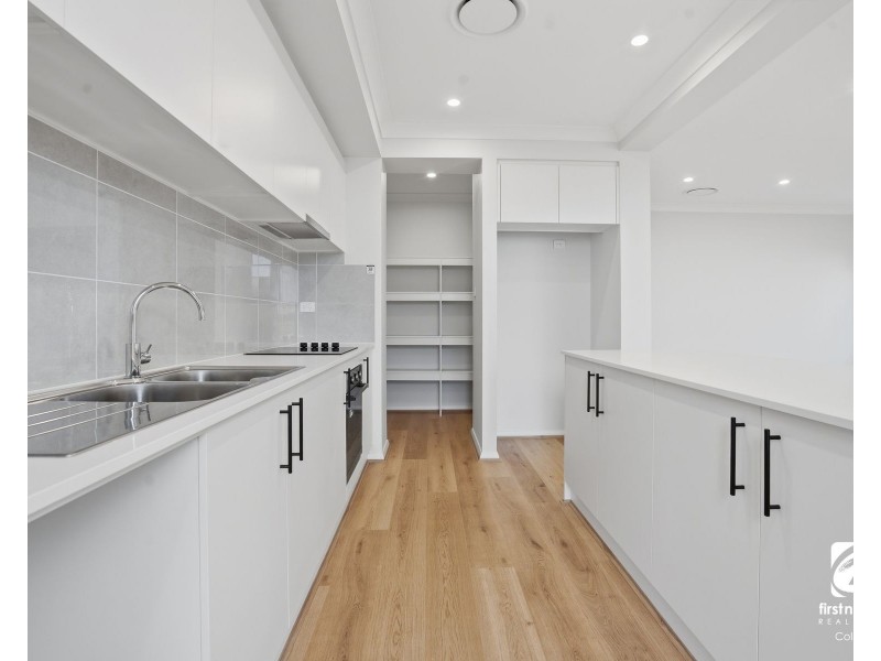 4 Creek Way, Cobbitty NSW 2570