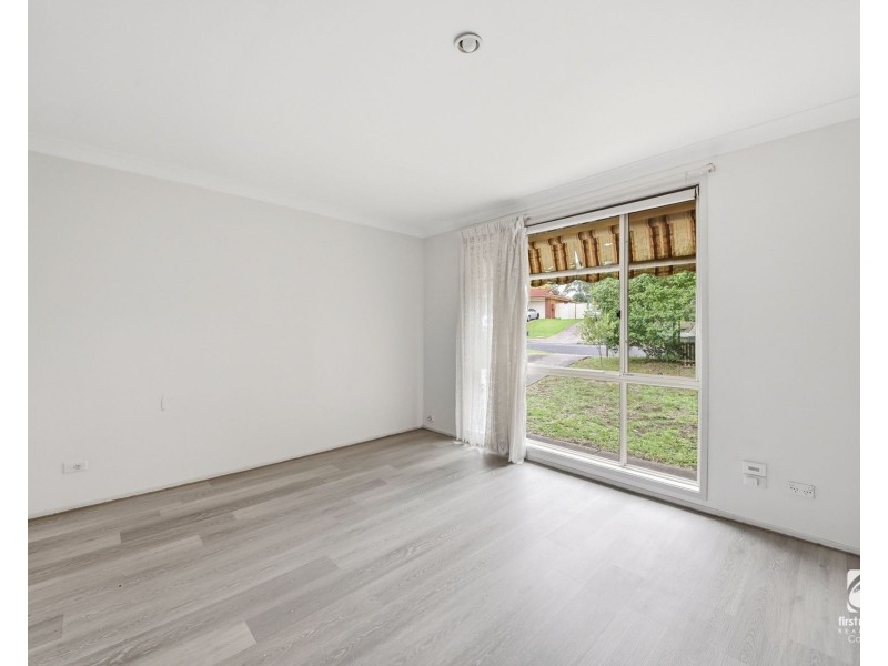 27 Charles Babbage Avenue, Currans Hill NSW 2567